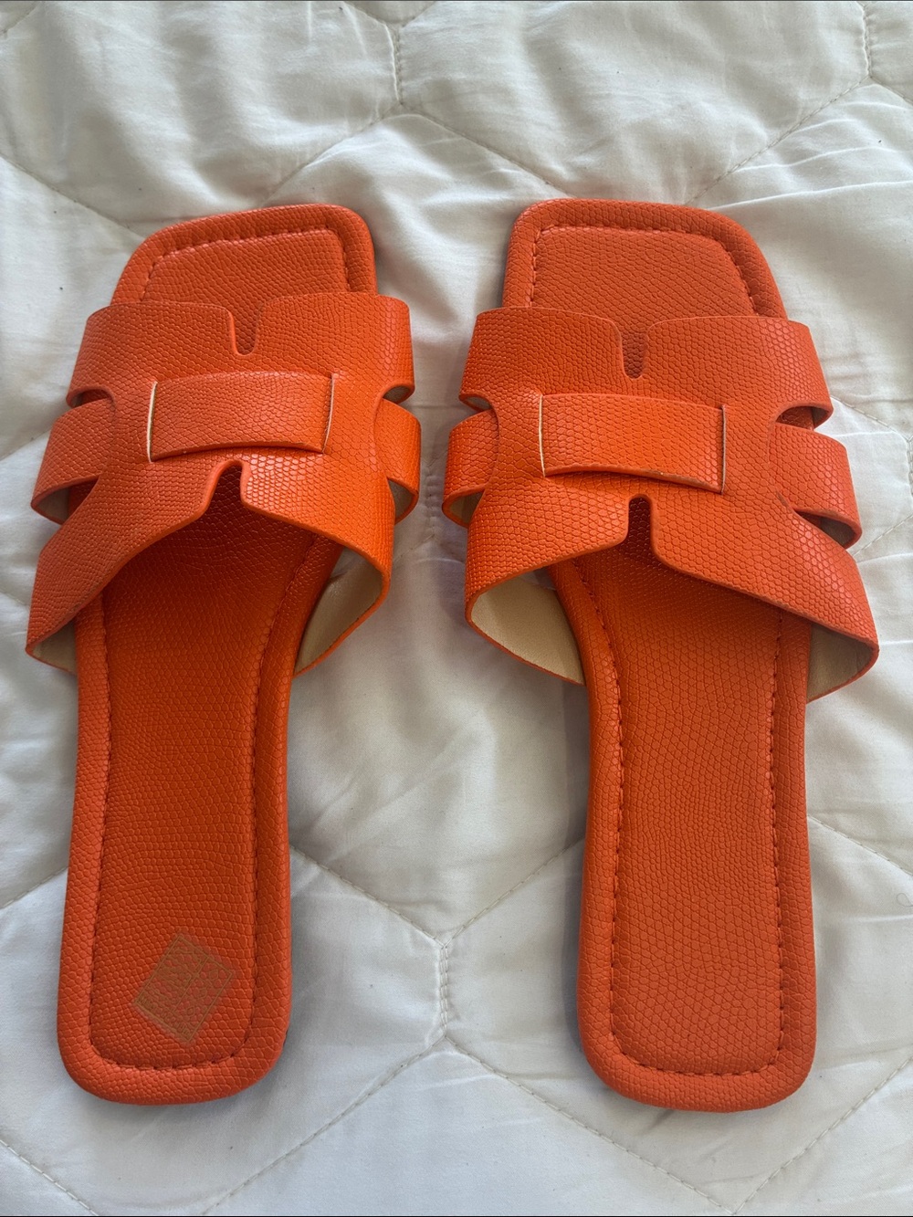 Source Unknown Orange Slip-On Leather Slide Mules